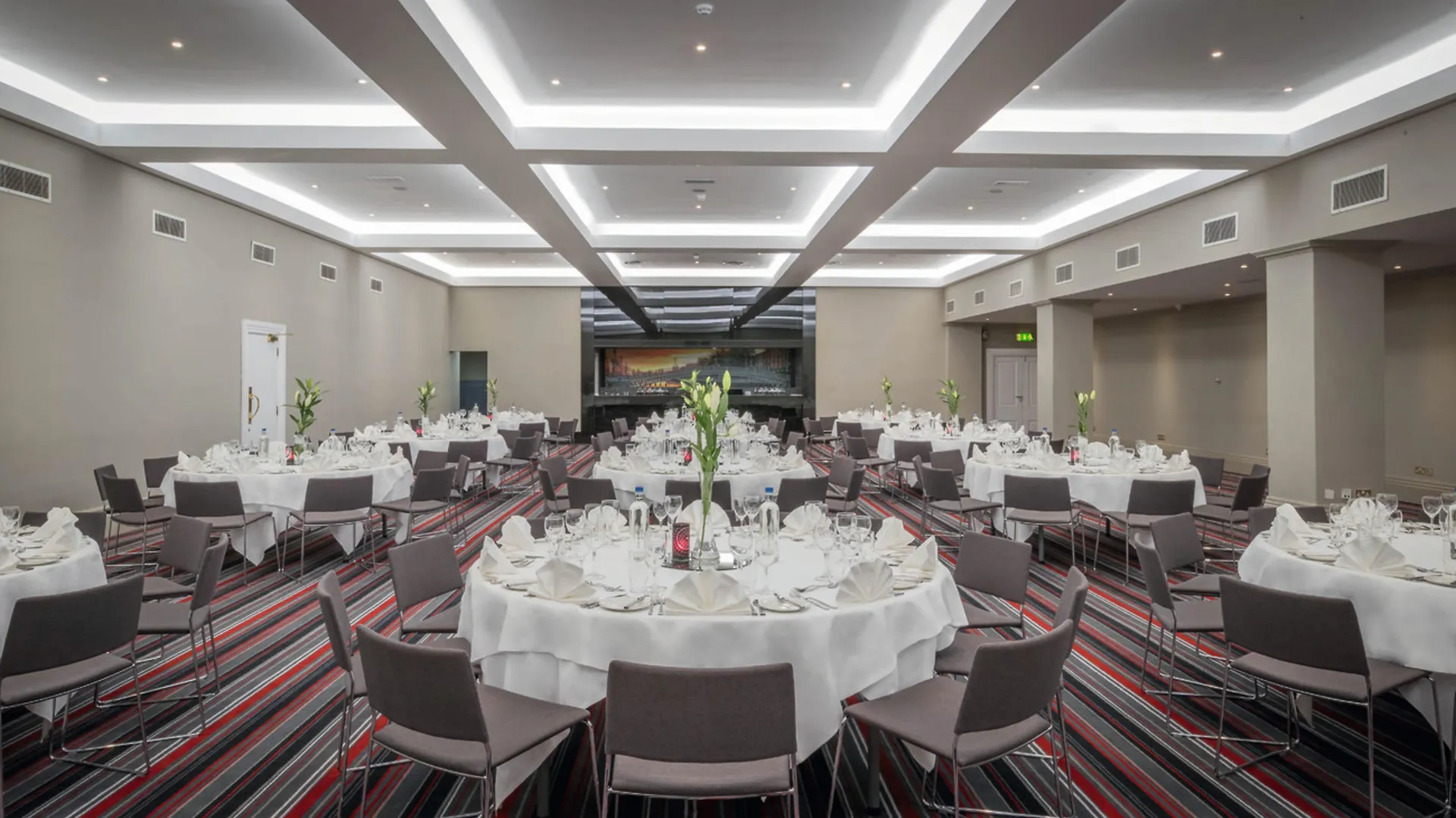 Riu Plaza The Gresham Dublin Otel